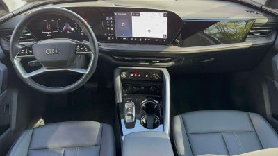 2025 Audi Q5 Premium 2.0 TFSI quattro