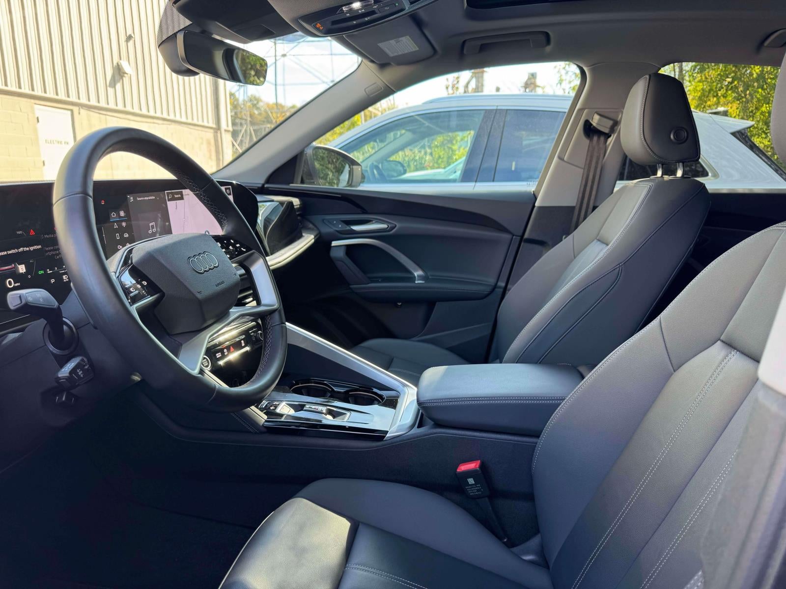 2025 Audi Q5 Premium 2.0 TFSI quattro