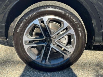 2025 Audi Q5 Premium 2.0 TFSI quattro