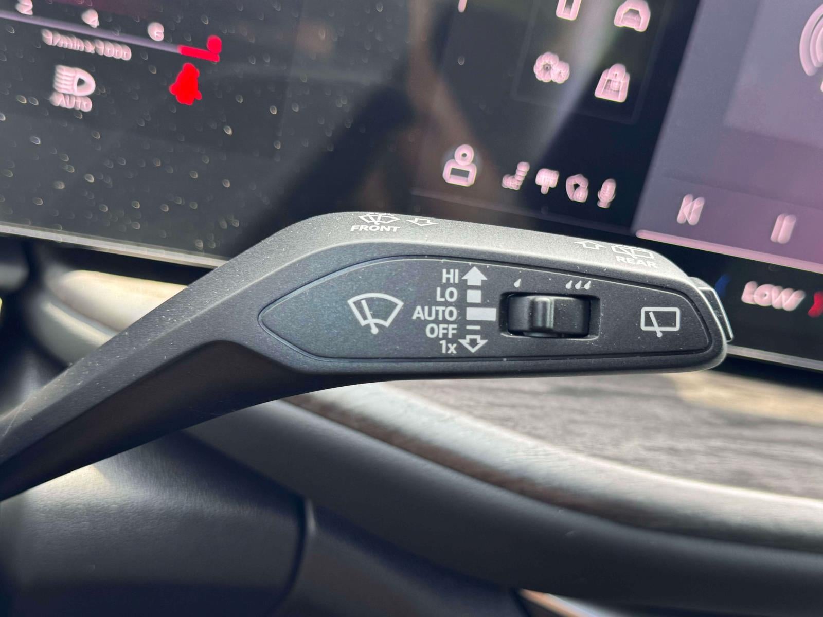2025 Audi Q5 Premium 2.0 TFSI quattro