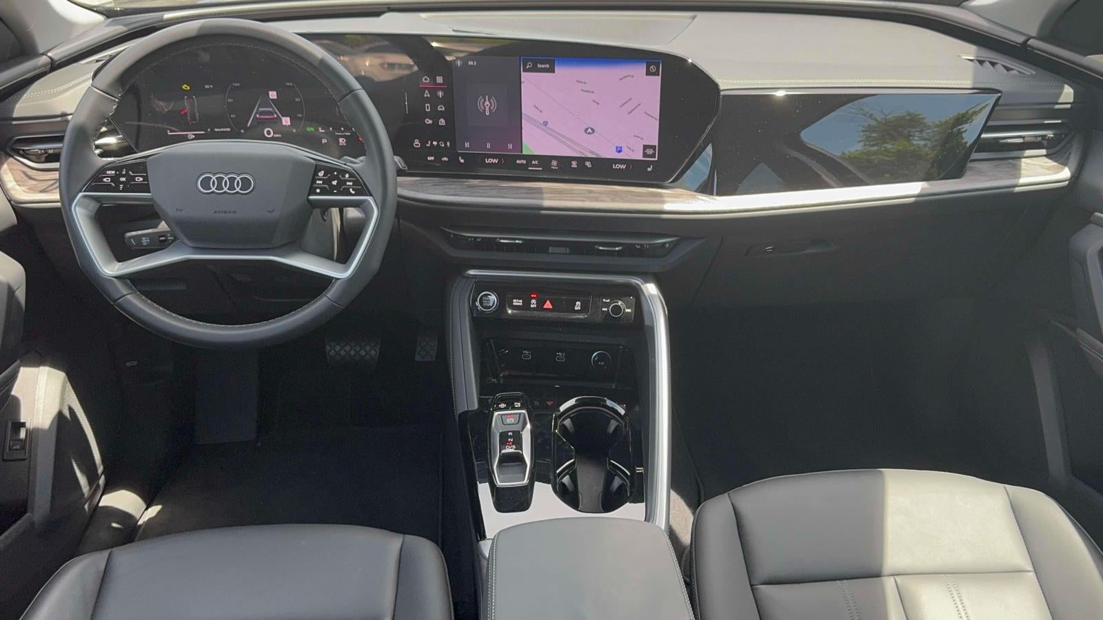 2025 Audi Q5 Premium 2.0 TFSI quattro