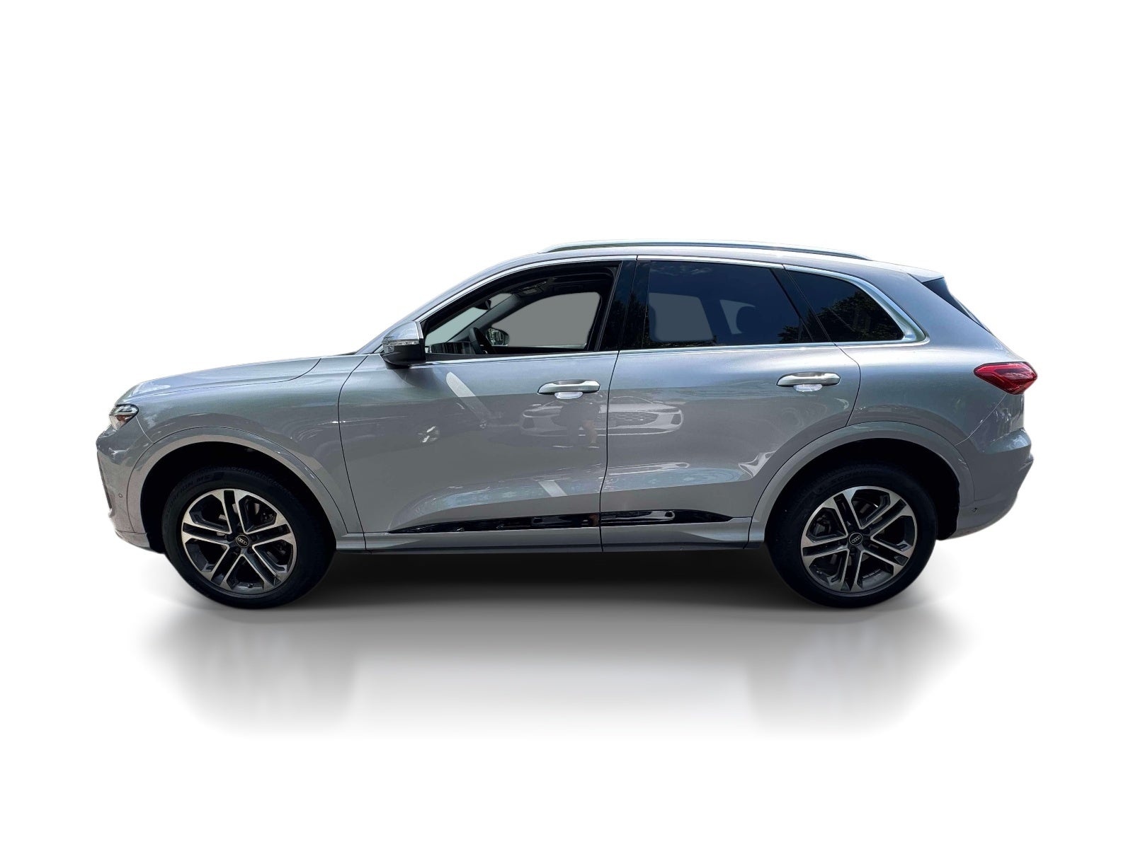 2025 Audi Q5 Premium 2.0 TFSI quattro