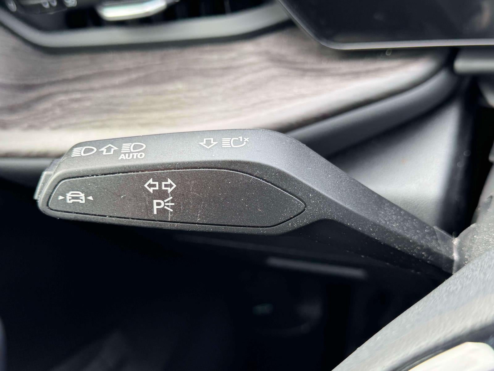 2025 Audi Q5 Premium 2.0 TFSI quattro