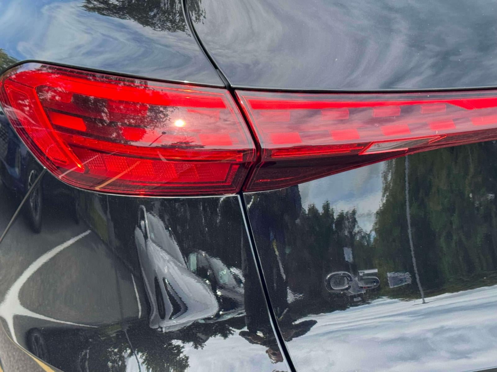 2025 Audi Q5 Premium 2.0 TFSI quattro