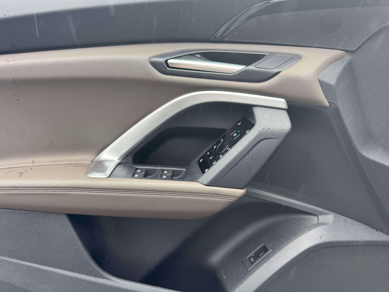 2025 Audi Q5 Premium 2.0 TFSI quattro