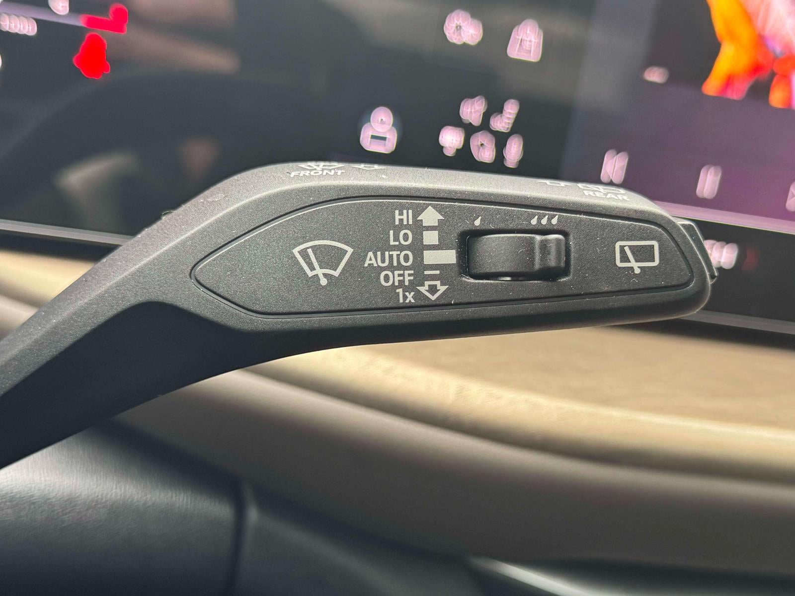 2025 Audi Q5 Premium 2.0 TFSI quattro