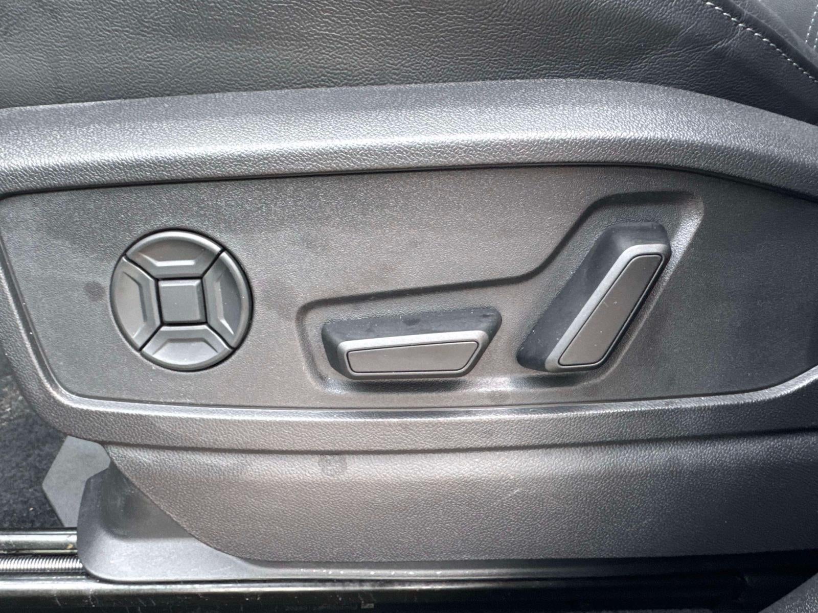 2025 Audi Q5 Premium 2.0 TFSI quattro