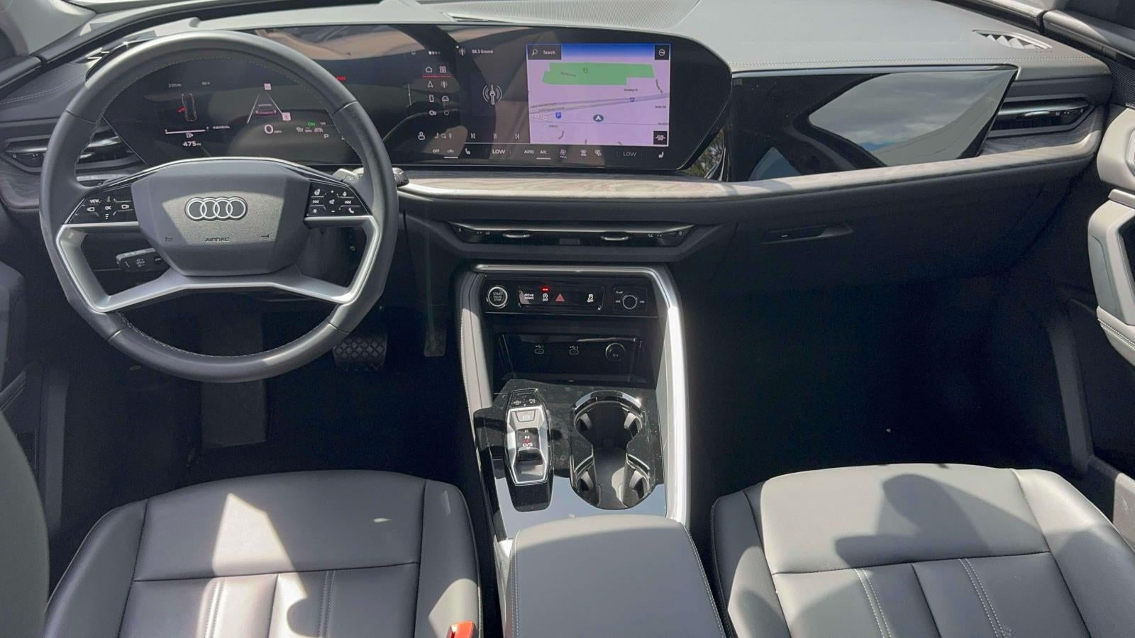 2025 Audi Q5 Premium 2.0 TFSI quattro