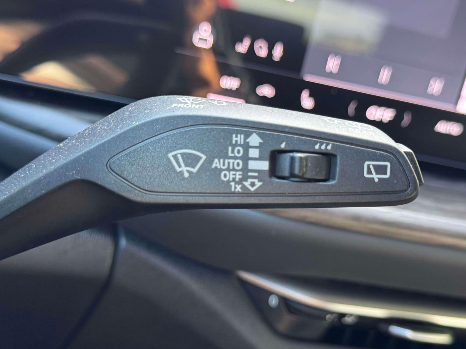 2025 Audi Q5 Premium 2.0 TFSI quattro