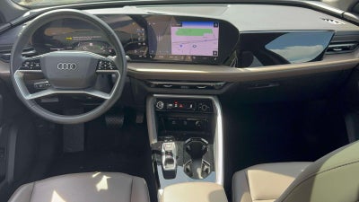 2025 Audi Q5 Premium 2.0 TFSI quattro