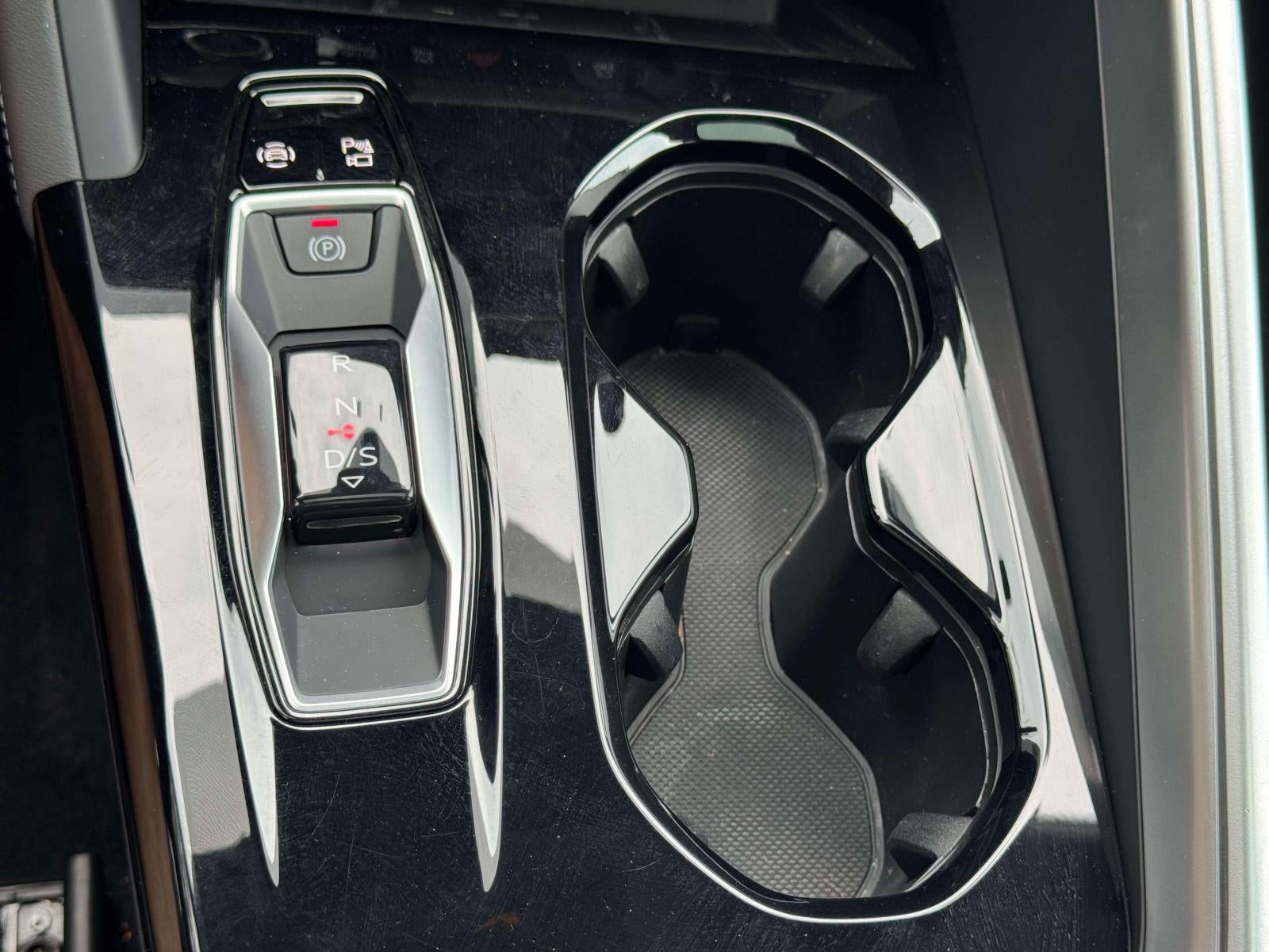 2025 Audi Q5 Premium 2.0 TFSI quattro