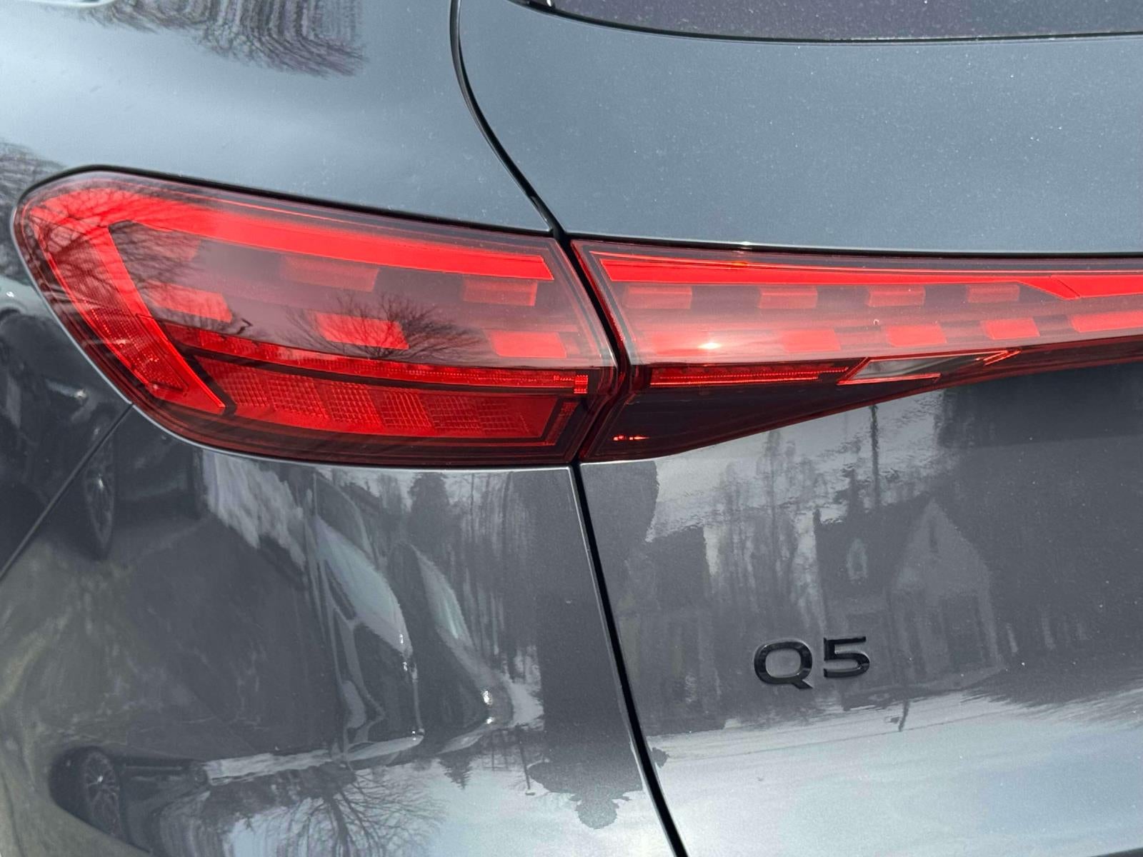 2025 Audi Q5 Premium 2.0 TFSI quattro