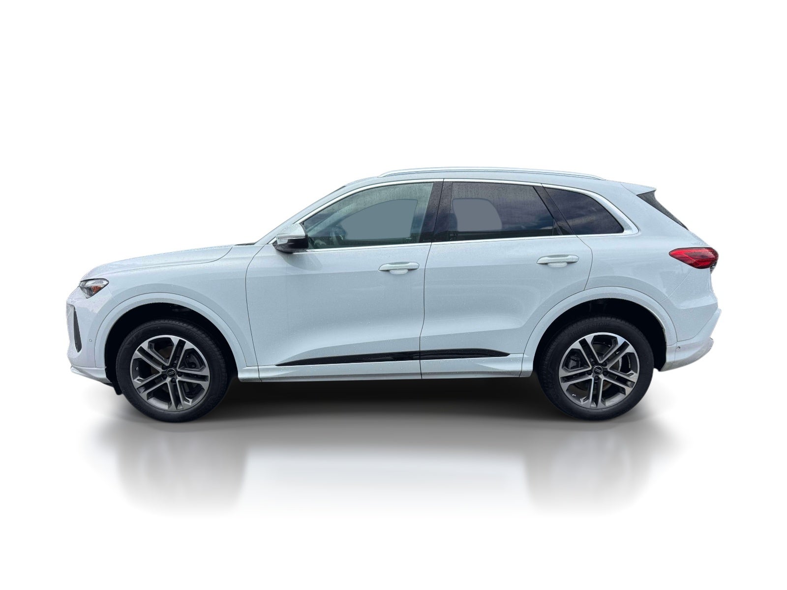 2025 Audi Q5 Premium 2.0 TFSI quattro