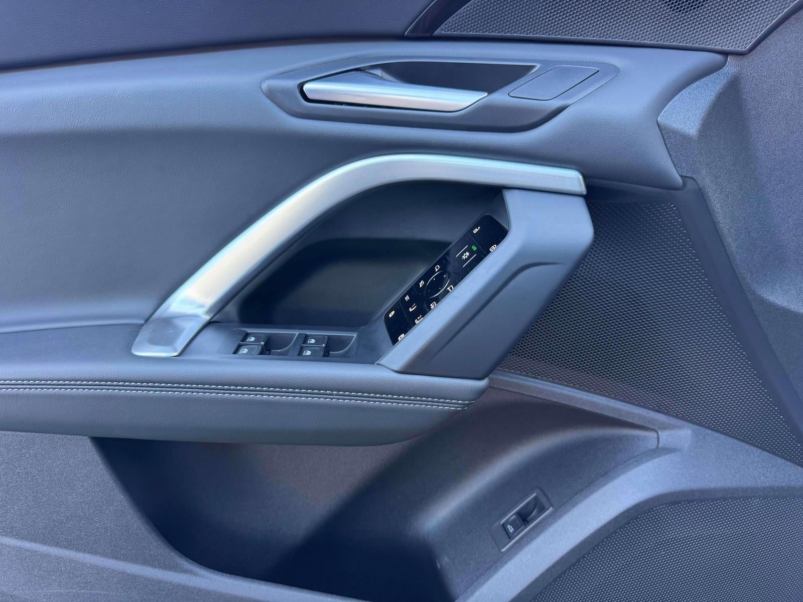 2025 Audi Q5 Premium 2.0 TFSI quattro