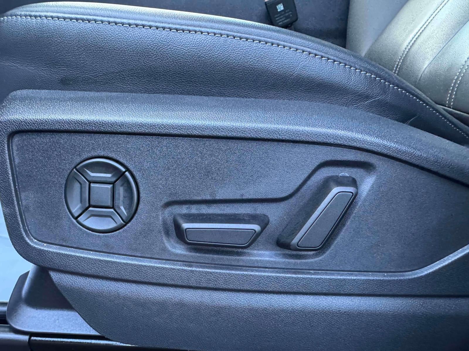 2025 Audi Q5 Premium 2.0 TFSI quattro