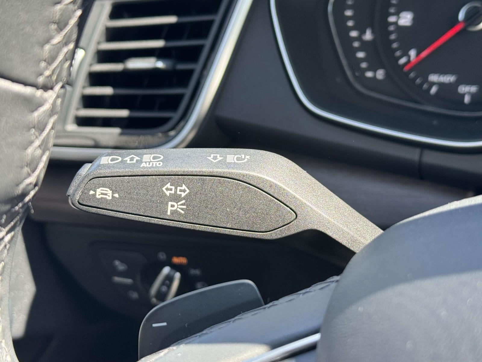 2023 Audi Q5 Premium 40 TFSI quattro