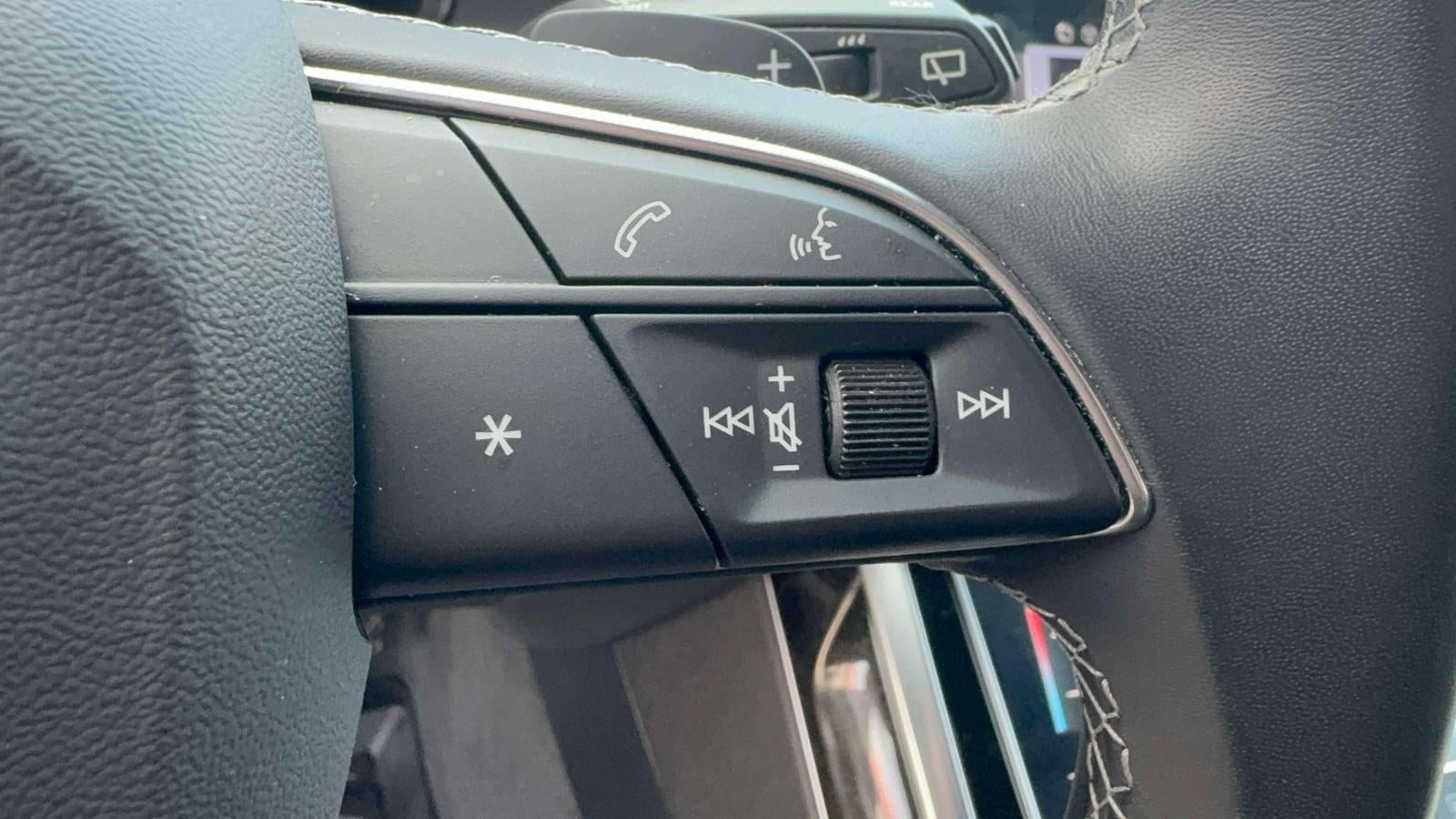 2025 Audi Q7 Premium 45 TFSI quattro