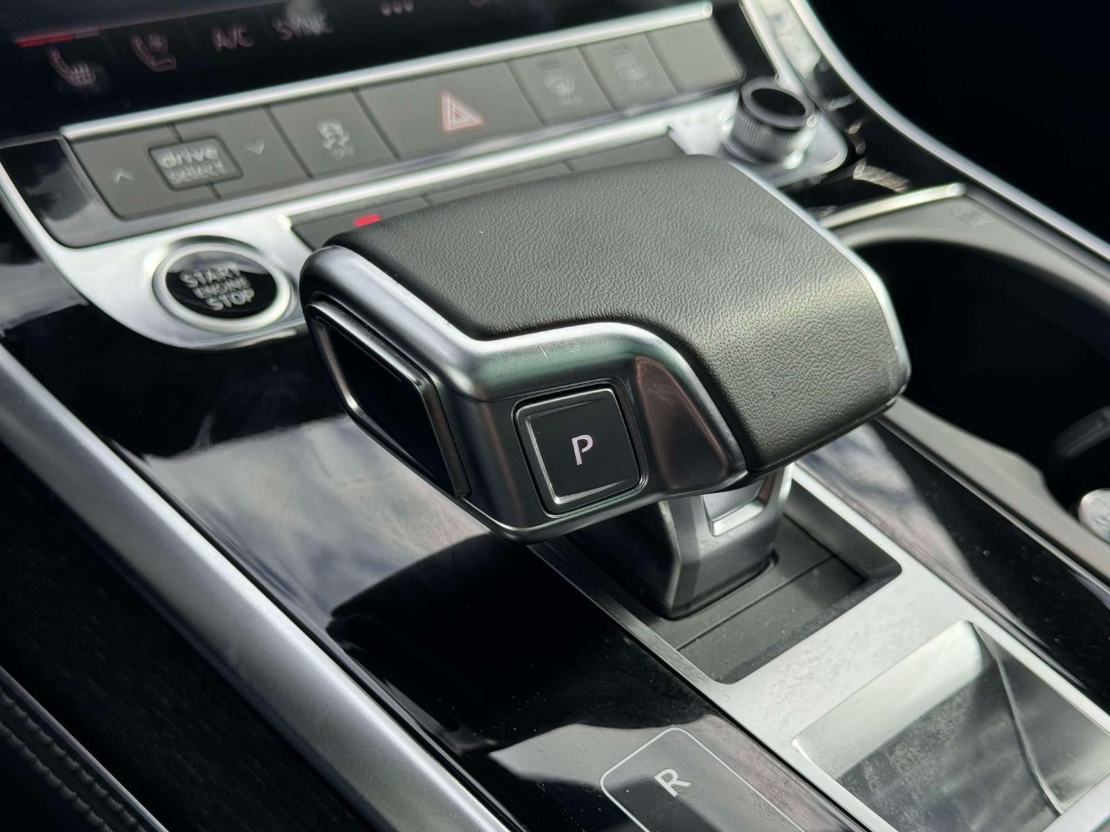 2025 Audi Q8 Premium Plus 55 TFSI quattro