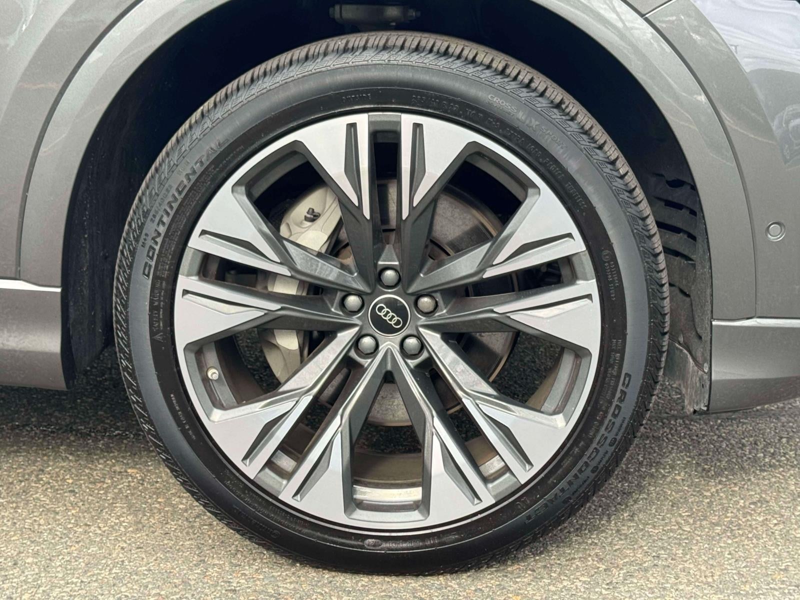 2025 Audi Q8 Premium Plus 55 TFSI quattro