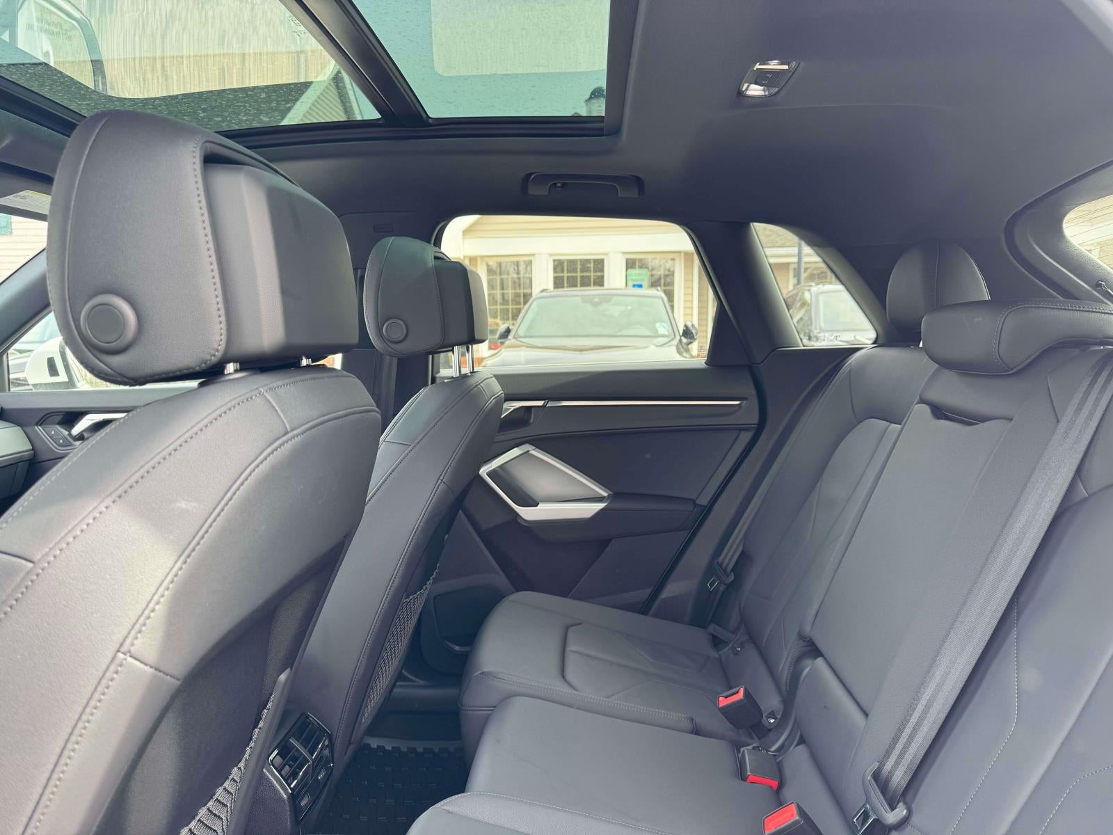 2025 Audi Q3 S line Premium 45 TFSI quattro