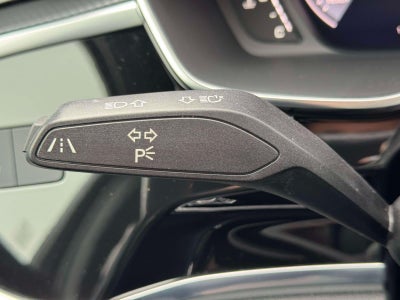 2019 Audi Q3 2.0 TFSI S line Prestige quattro