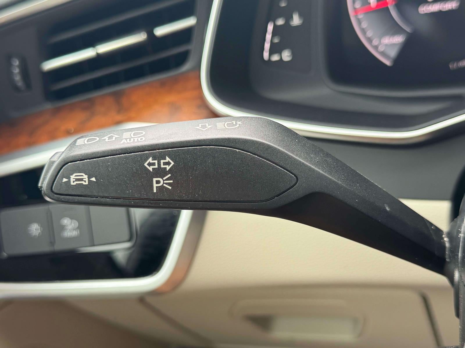 2023 Audi A6 Sedan Premium Plus 45 TFSI quattro